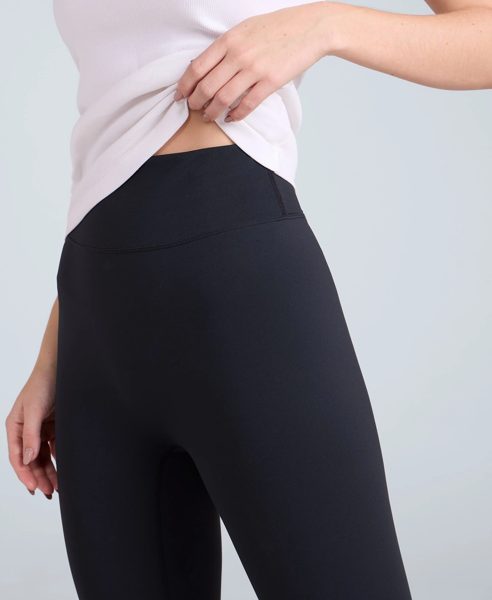 Leah Womens Leggings - Black - Image 4