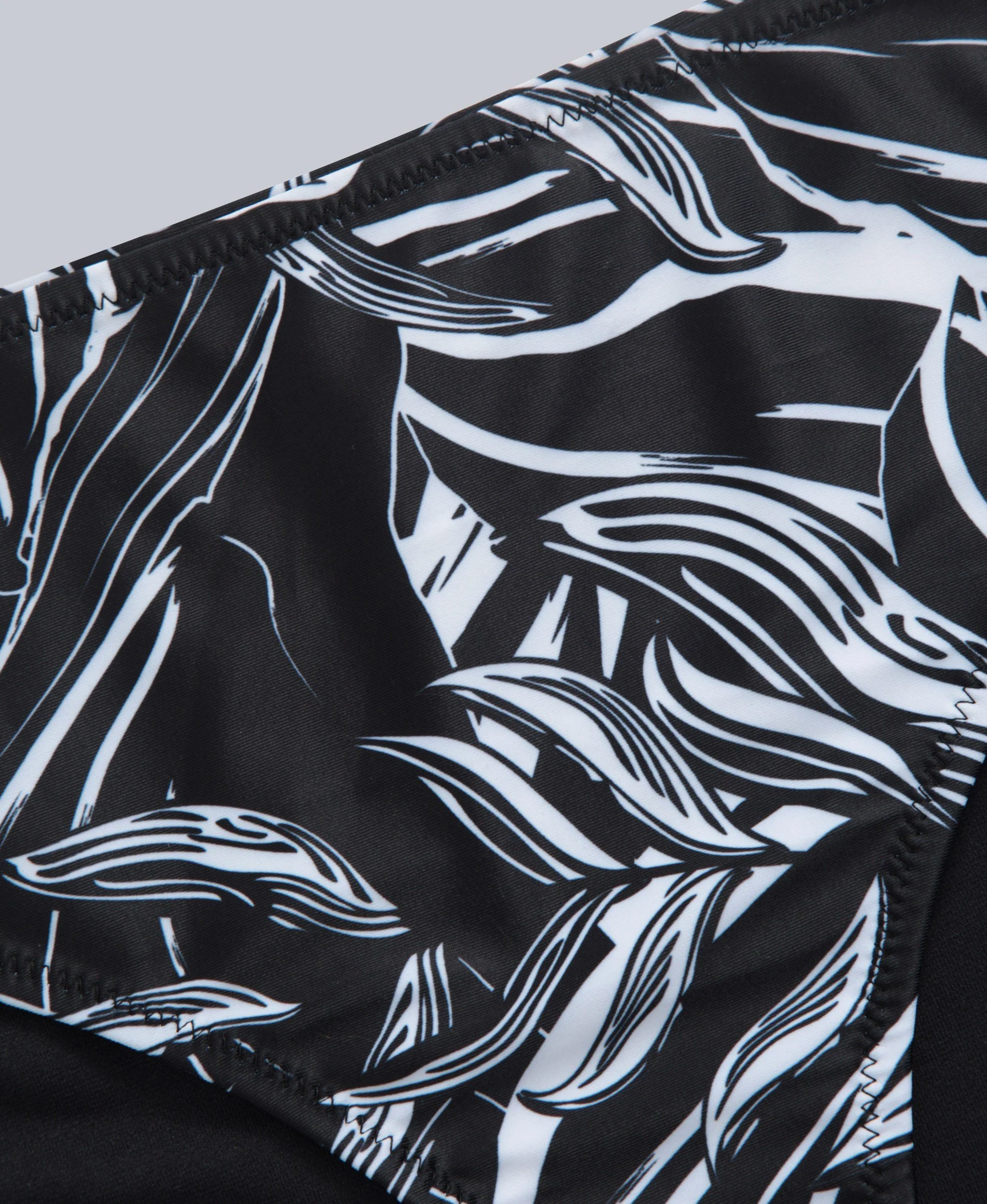 Docks Womens Printed Bikini Bottoms - Jet Black - Image 7