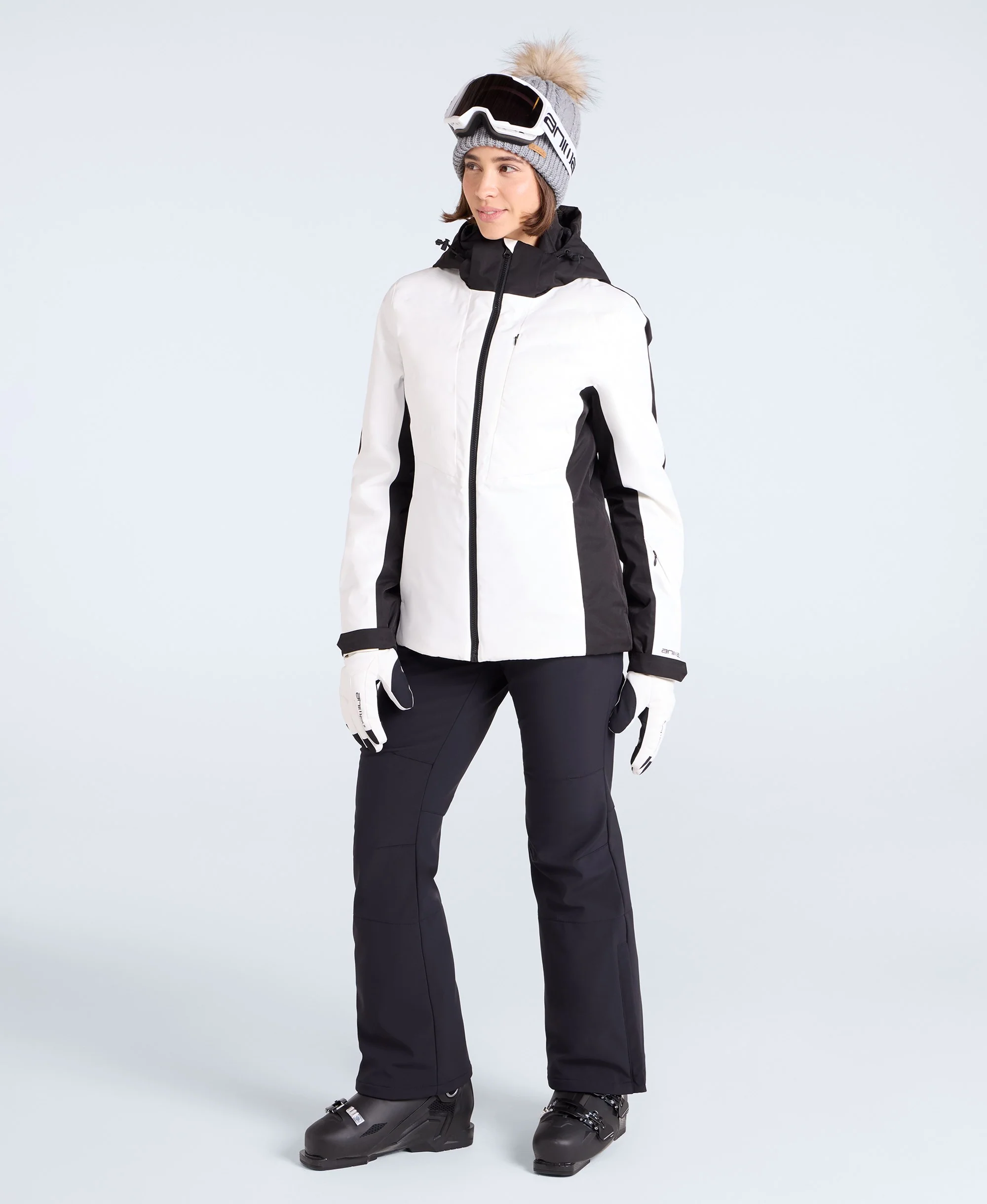 Energy Womens Baffled Ski Jacket - Black - Image 3