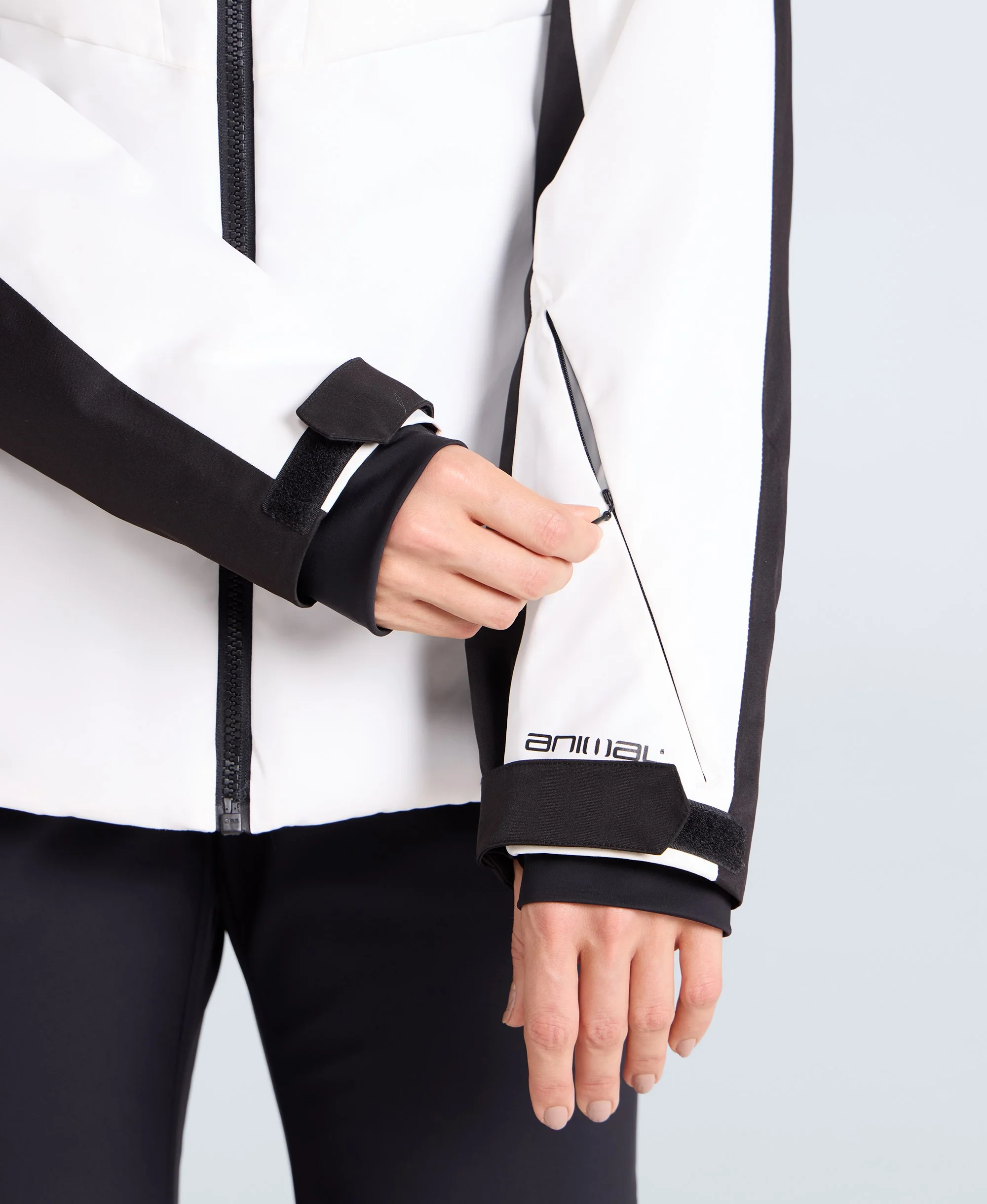 Energy Womens Baffled Ski Jacket - Black - Image 4