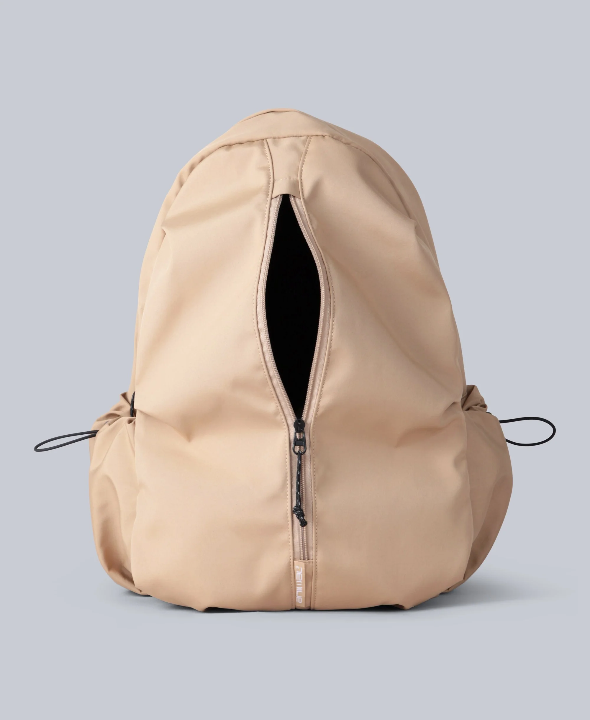 Front Zip Backpack 17L - Beige - Image 9