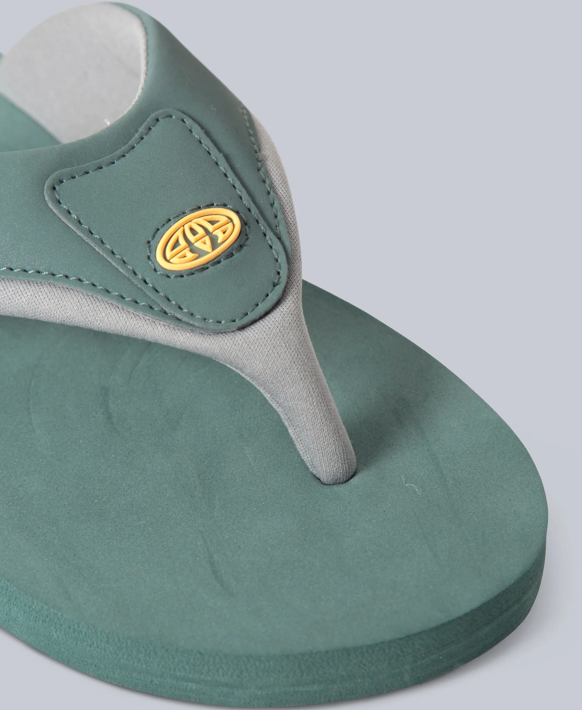 Jekyl Mens Flip-Flops - Green - Image 9