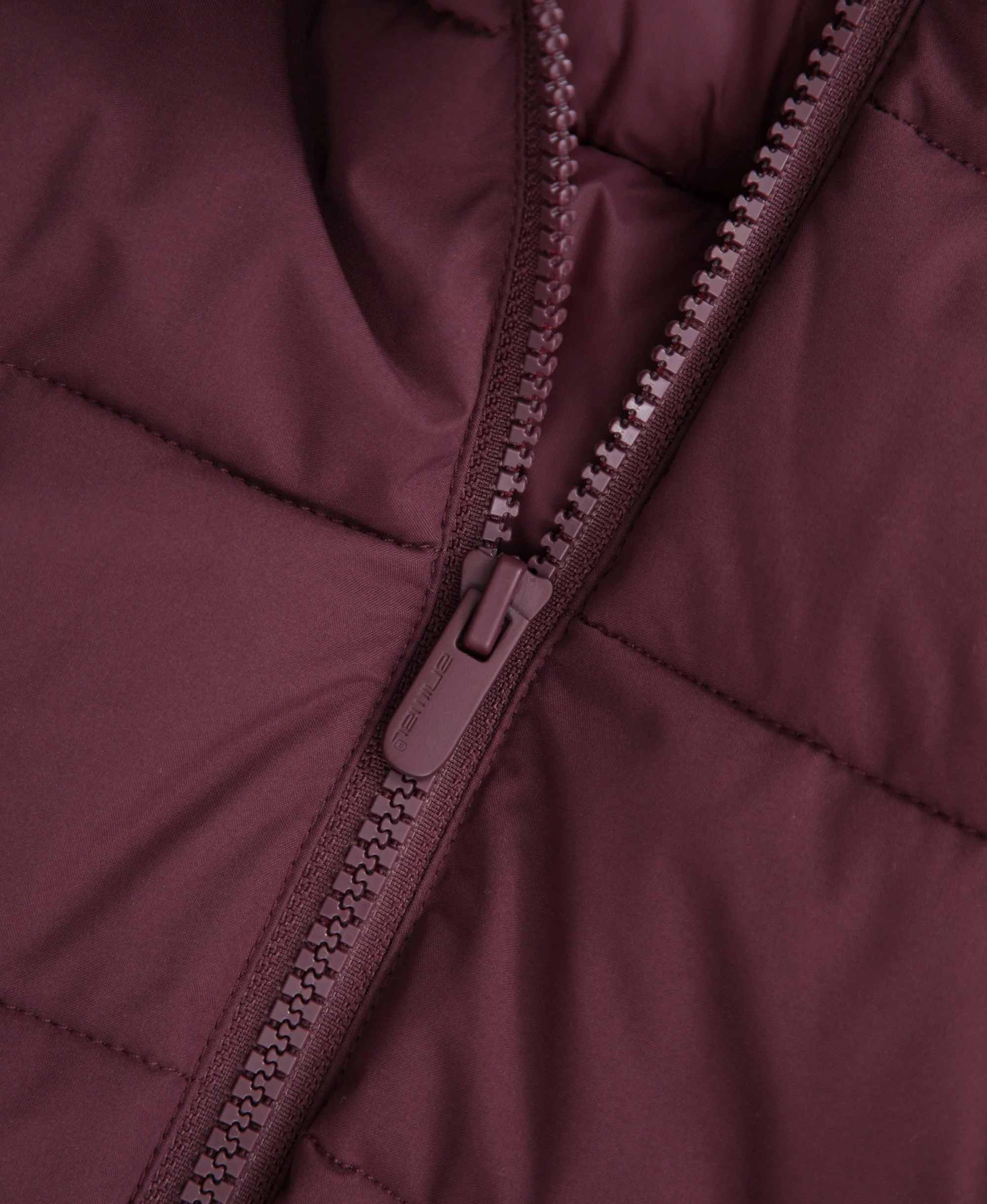 Light Cloud Cosi Hooded Womens Padded Jacket - Burgundy - Image 9
