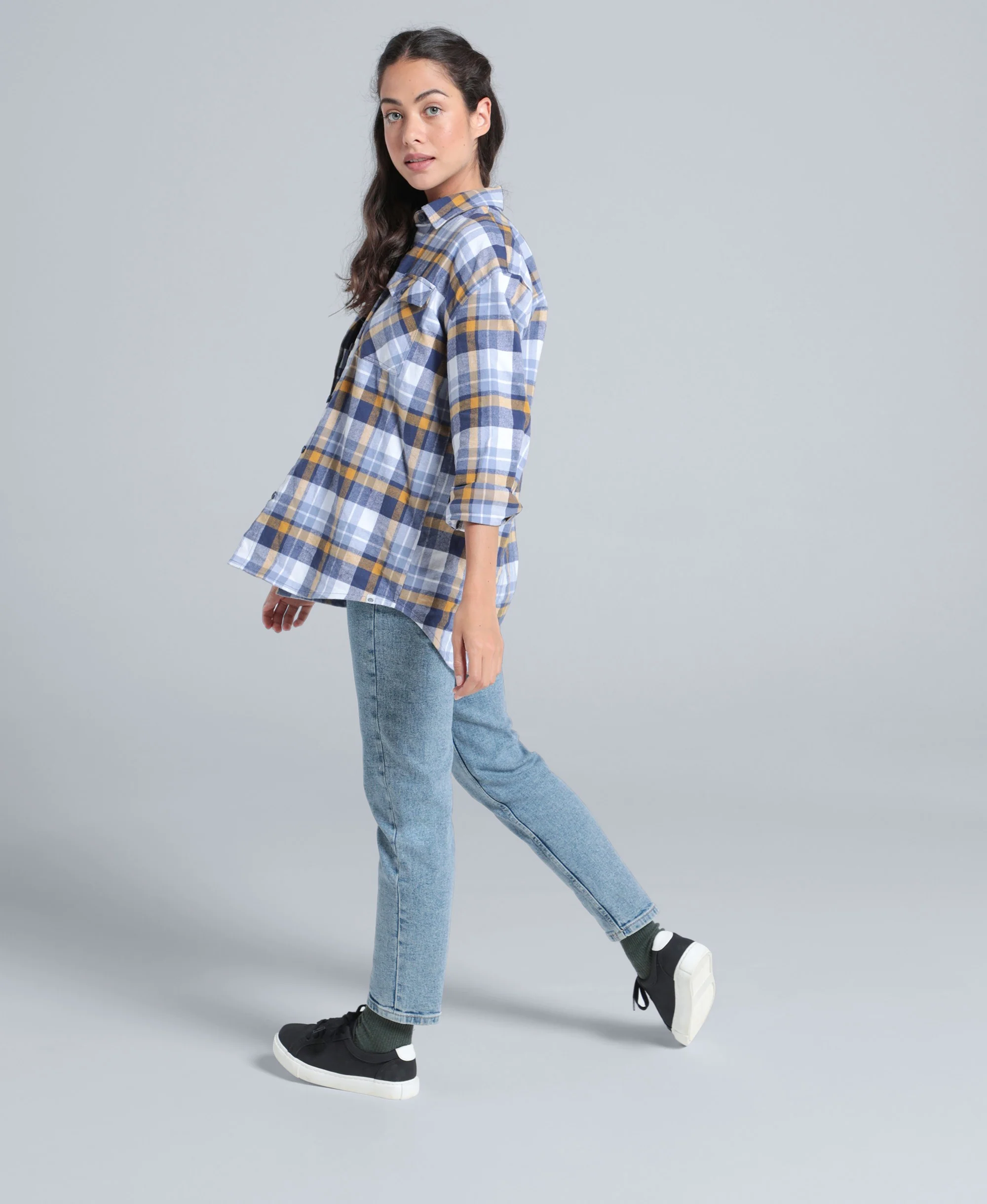 Lyanna Womens Shirt - Mixed - Image 3
