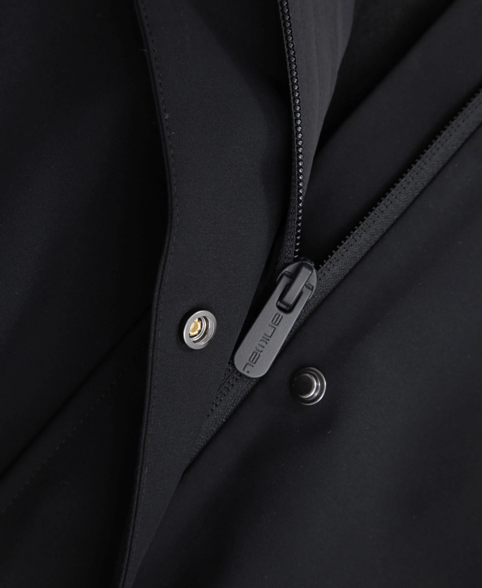 Otterly Womens Softshell Jackets - Black - Image 11